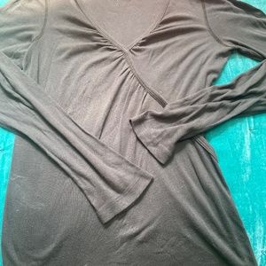 Three dot knot top